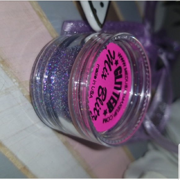 🌟HP🌟MIX BLITZ Medusa Makeup Glitter Pot NWT - Picture 4 of 8